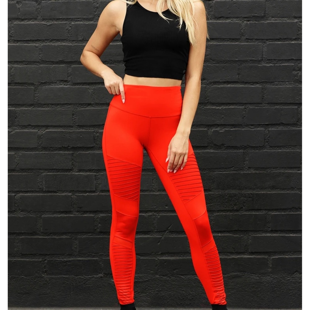 Cherry red Alo high waist moto leggings